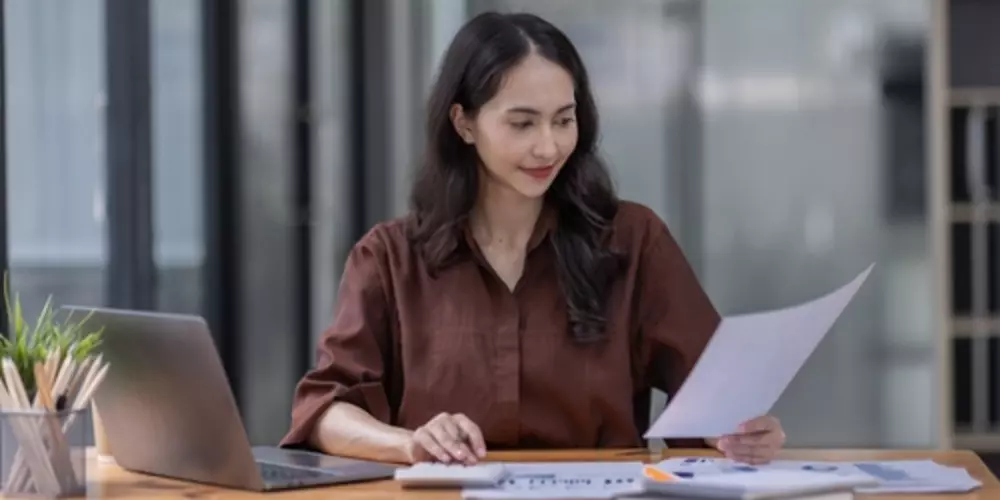 recruiter looking at CV